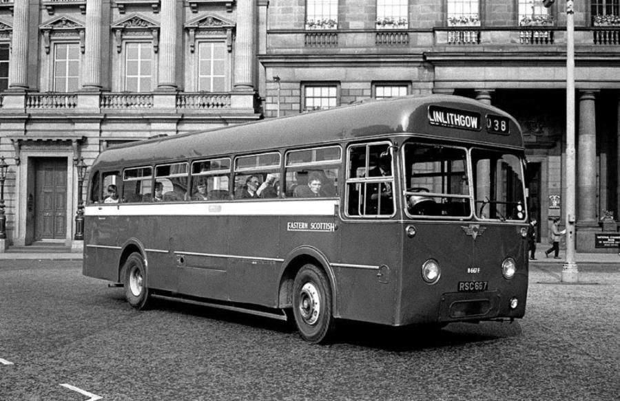  AEC Reliance MU3RV Park Royal (C41F) 1958 года  (UK) (фото 1 из 1)